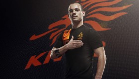 澳门威尼斯官网-王者归来，科维托娃问鼎法网冠军